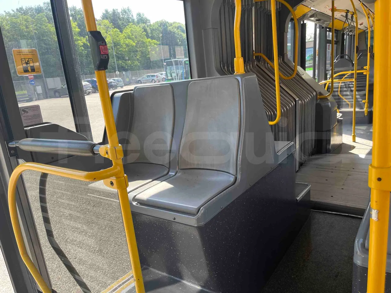 Mercedes-Benz Citaro G - mesh detail photo