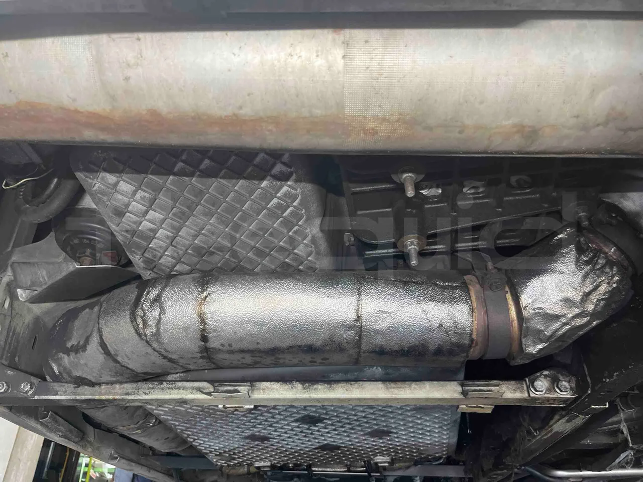 Mercedes-Benz Citaro G - engine without protection
