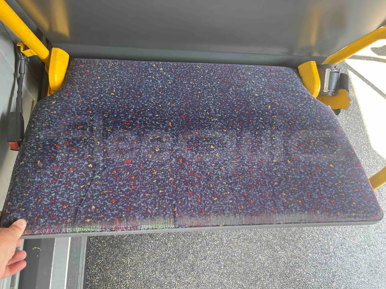 Mercedes-Benz Citaro G - folding seat photo