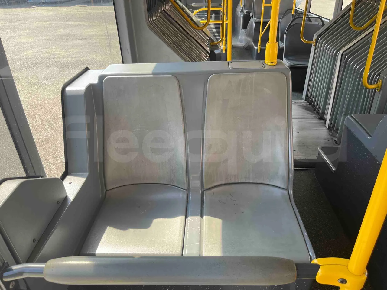 Mercedes-Benz Citaro G - power outlets detail