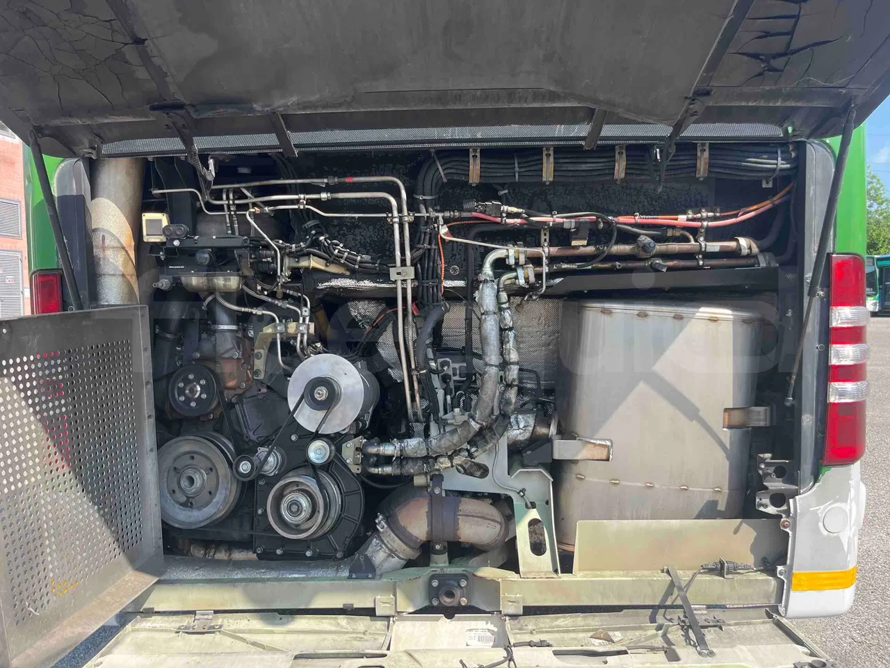 Mercedes-Benz Citaro G - rear hatch open