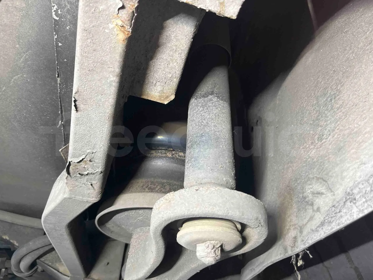 Mercedes-Benz Citaro G - axel 3 shock absorbers 2 right