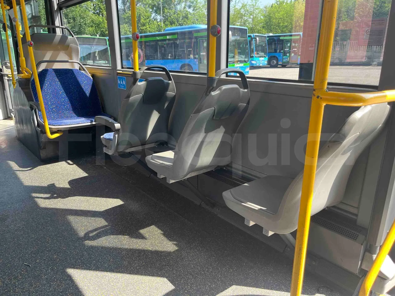 Mercedes-Benz Citaro G - table detail photo