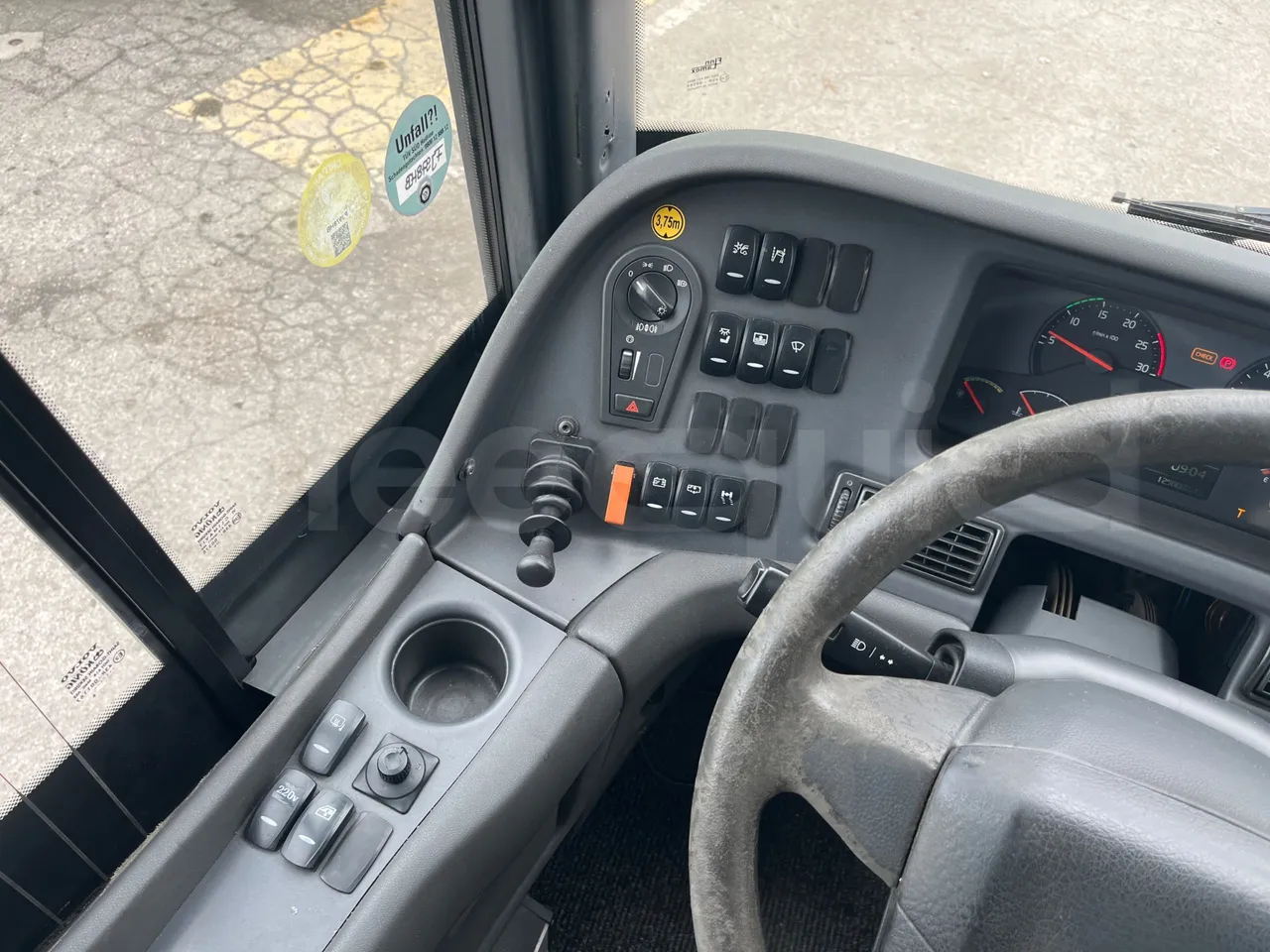 Volvo 9700 B4SC  - Euro6 - 323kW - 12.300mt - onboard devices 1