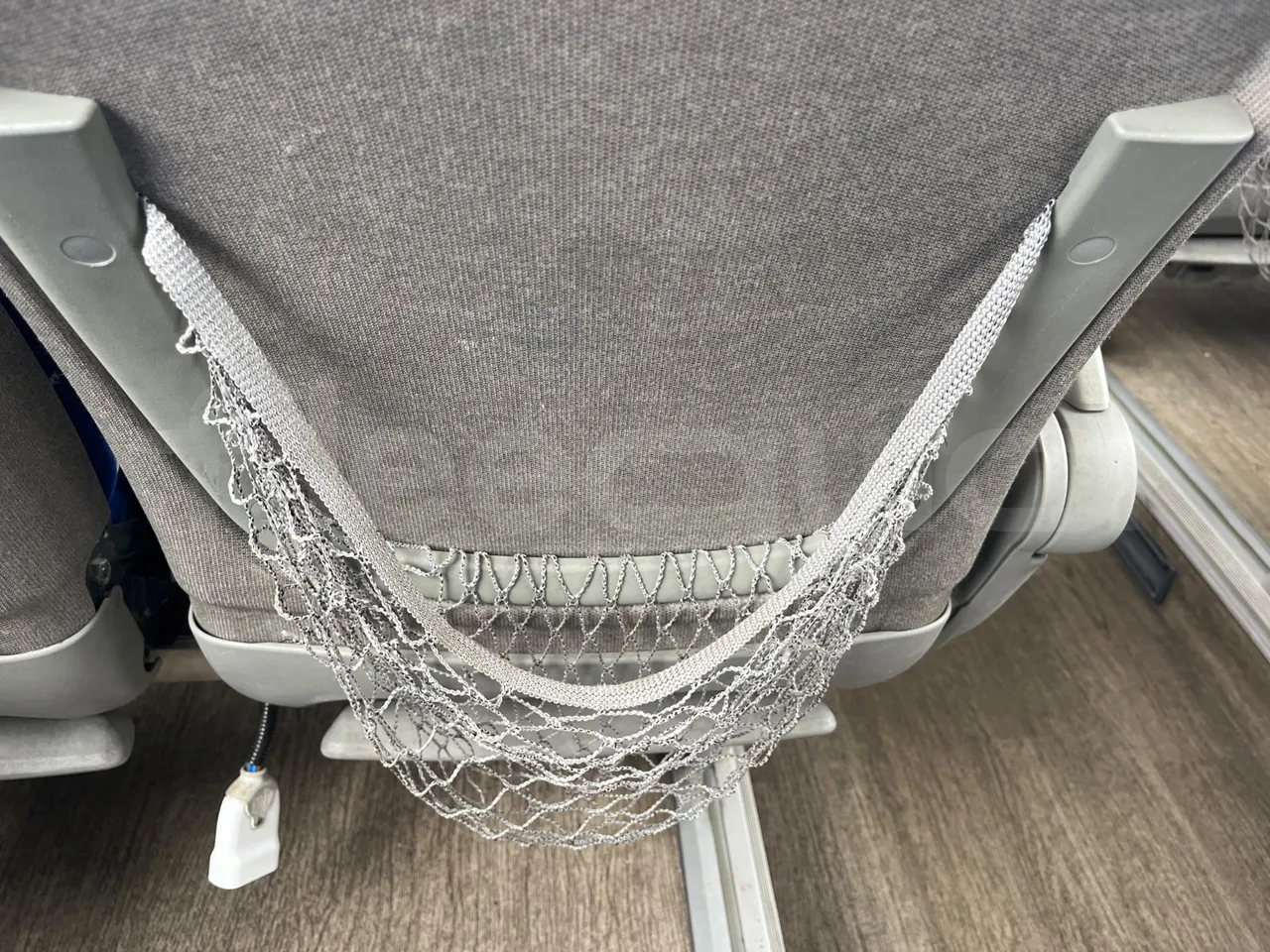 Volvo 9700 B4SC  - Euro6 - 323kW - 12.300mt - mesh detail photo