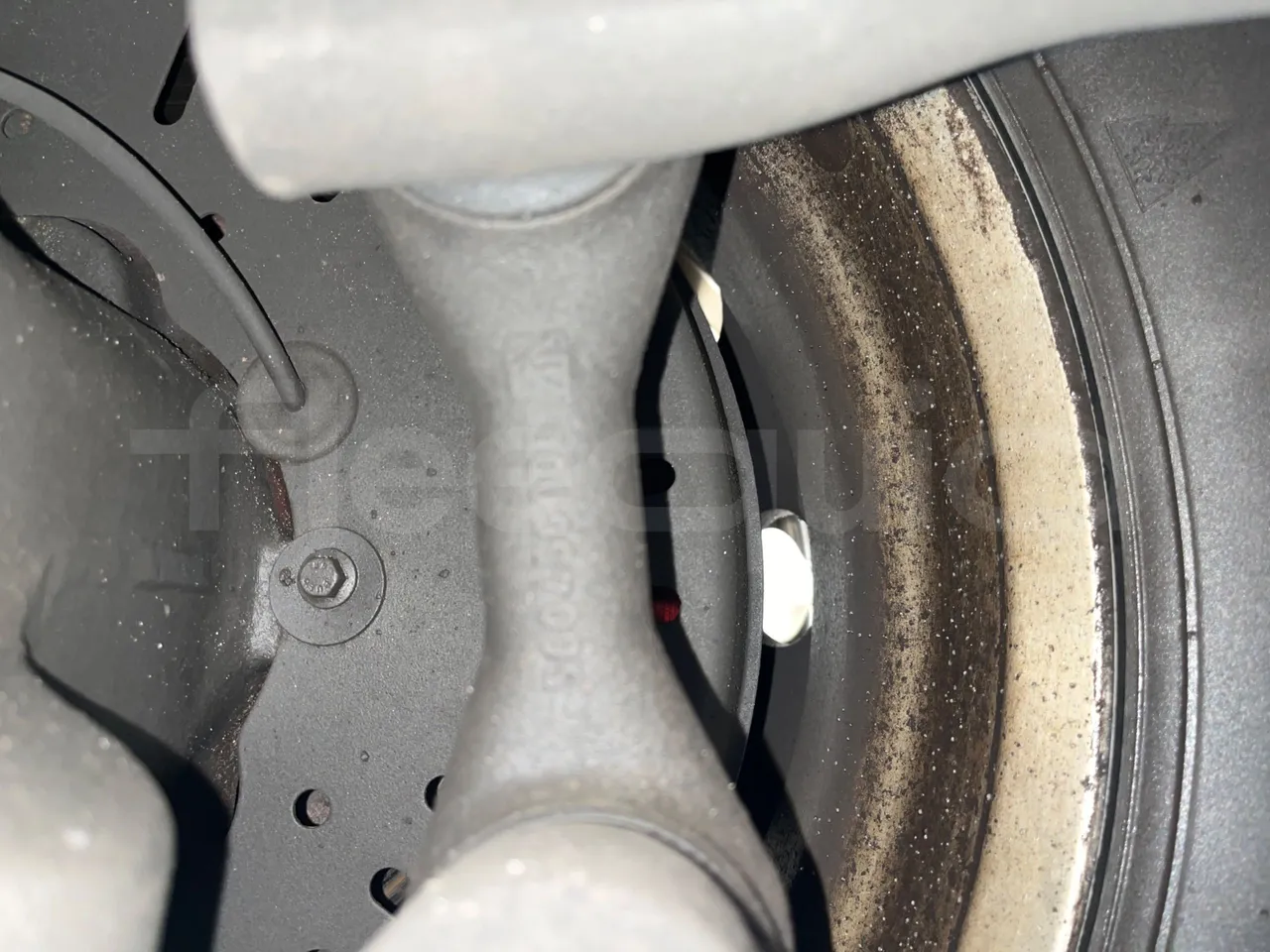 Volvo 9700 B4SC  - Euro6 - 323kW - 12.300mt - axle 2 discs left