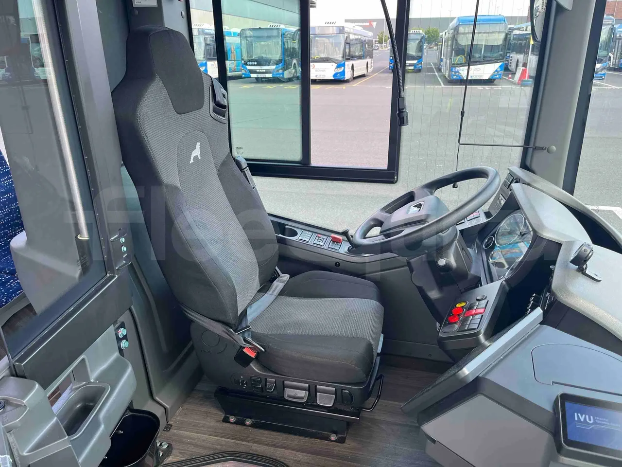Man Lion's Intercity - driver's seat photo