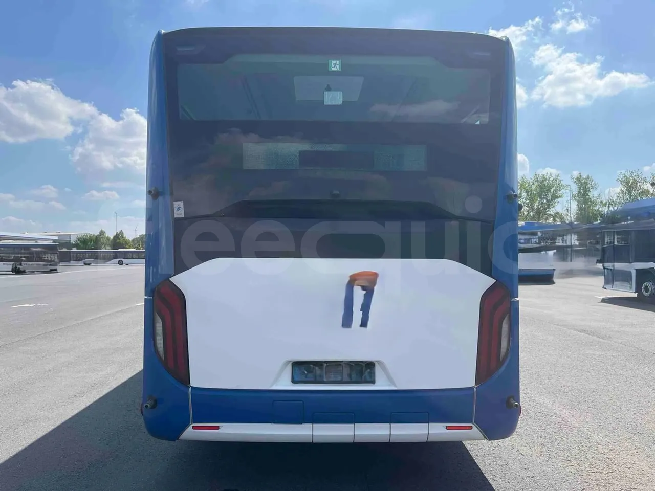 Man Lion's Intercity - rear hatch closed