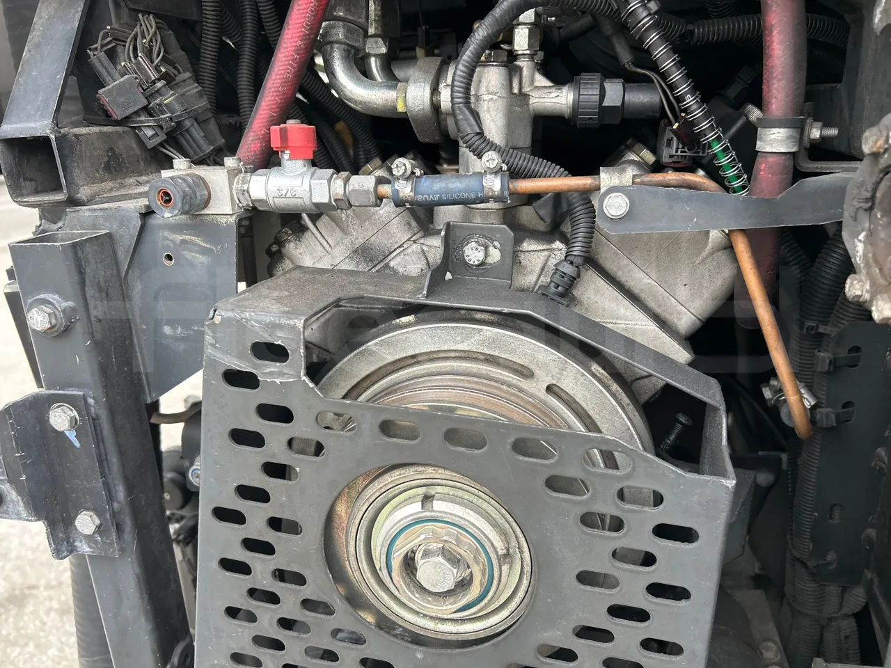 Irisbus Citelis PS09D1 PS09D1-98  - Euro5 - 213kW - 11.990mt - air conditioning compressor