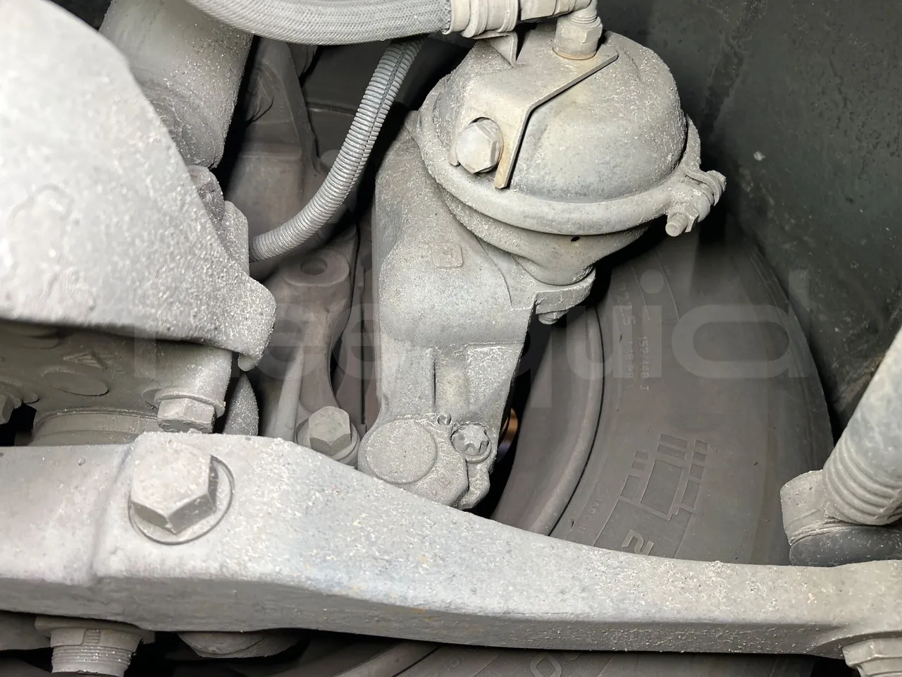 Irisbus Citelis PS09D1 PS09D1-98  - Euro5 - 213kW - 11.990mt - front brake calipers left