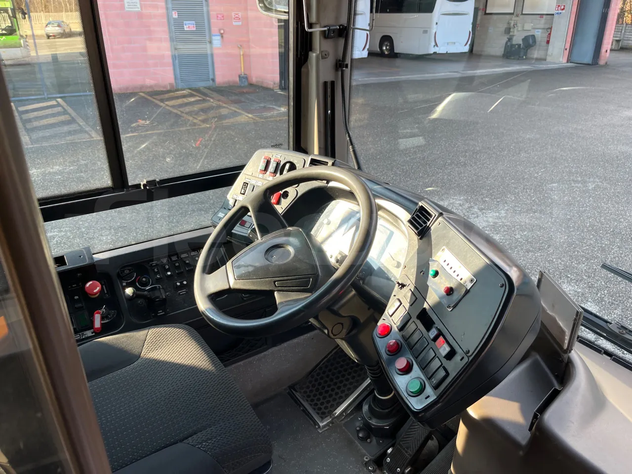 Irisbus Citelis PS09D1 PS09D1-98  - Euro5 - 213kW - 11.990mt - buttons panels on