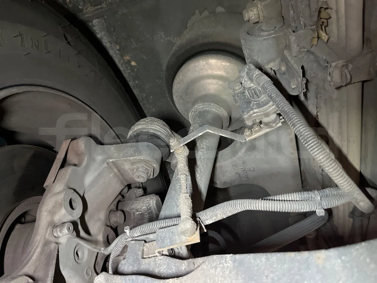 Irisbus Citelis PS09D1 PS09D1-98  - Euro5 - 213kW - 11.990mt - front shock absorbers left