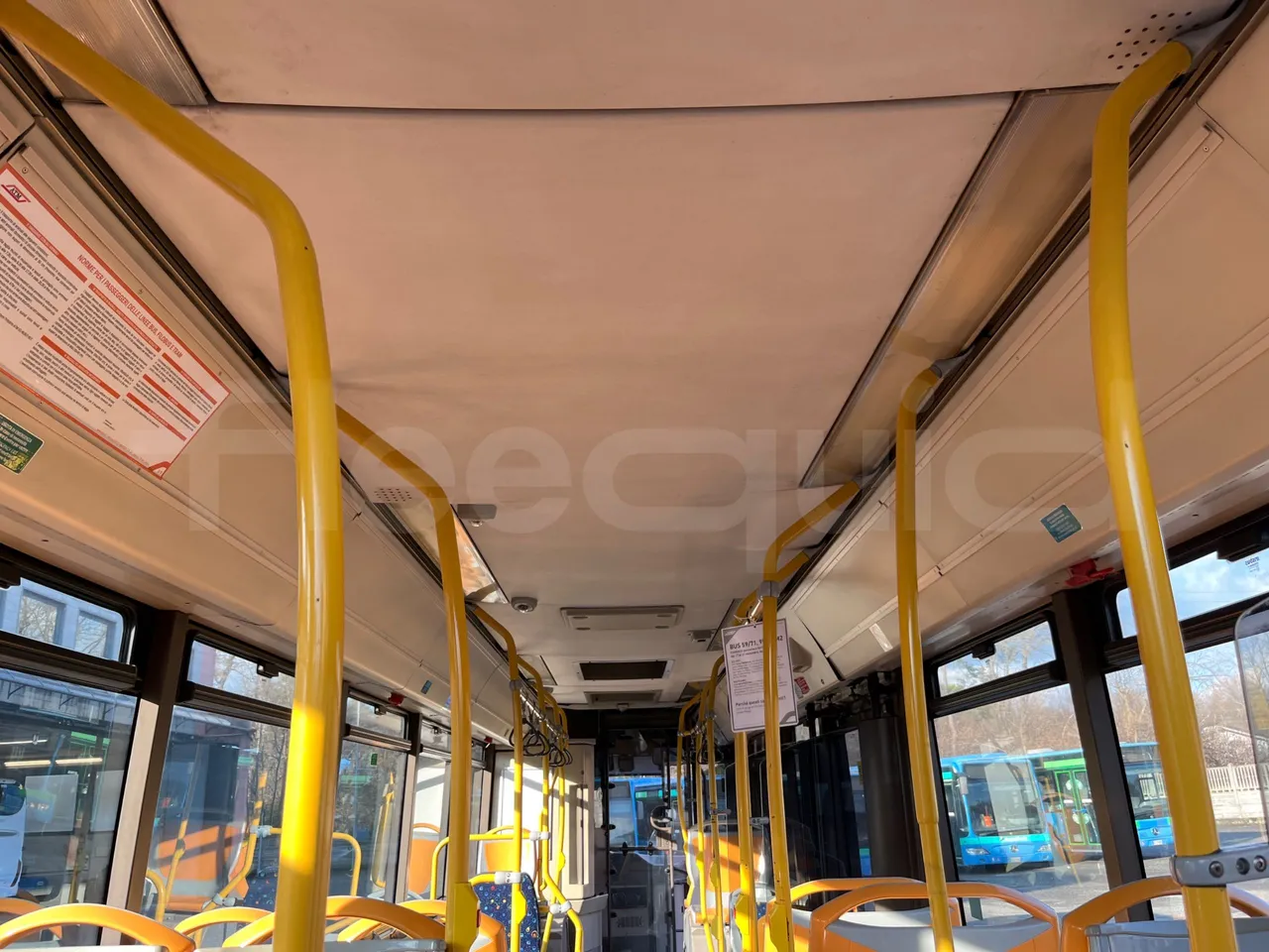 Irisbus Citelis PS09D1 PS09D1-98  - Euro5 - 213kW - 11.990mt - overhead compartments photo