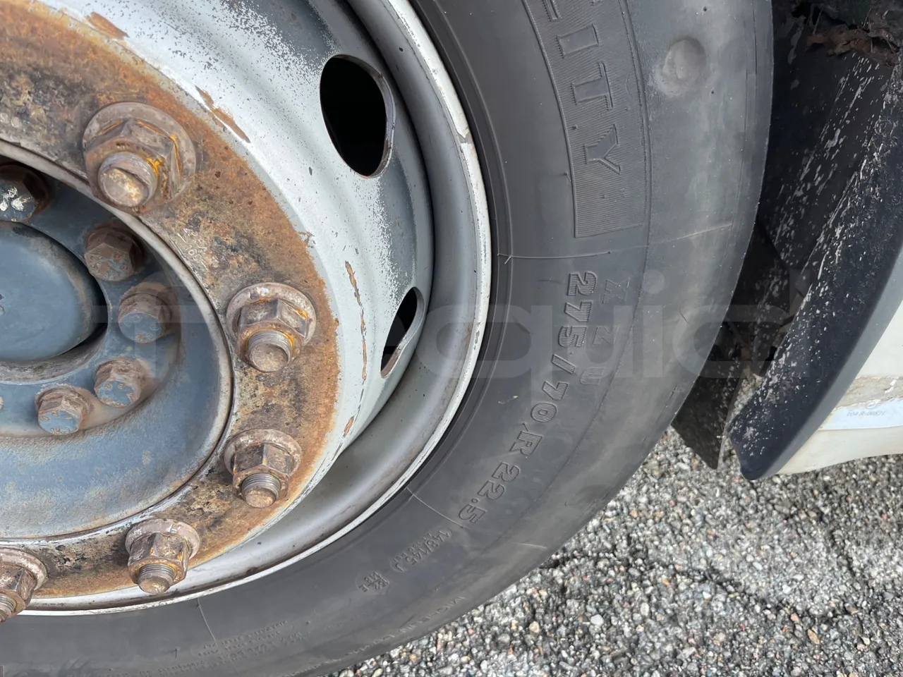 Irisbus Citelis PS09D1 PS09D1-98  - Euro5 - 213kW - 11.990mt - front left tire measurements