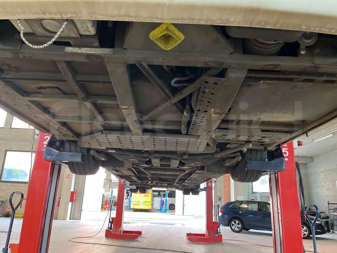 Irisbus Citelis PS09D1 PS09D1-98  - Euro5 - 213kW - 11.990mt - front undercarriage from front