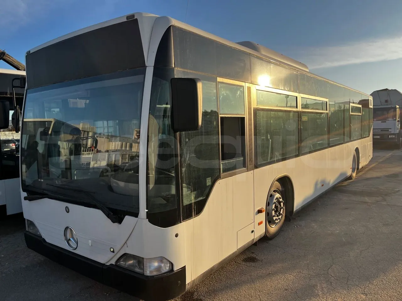 Mercedes-Benz Citaro O 530 - EUR3 - 220kW - 12.000m - 3/4 front left
