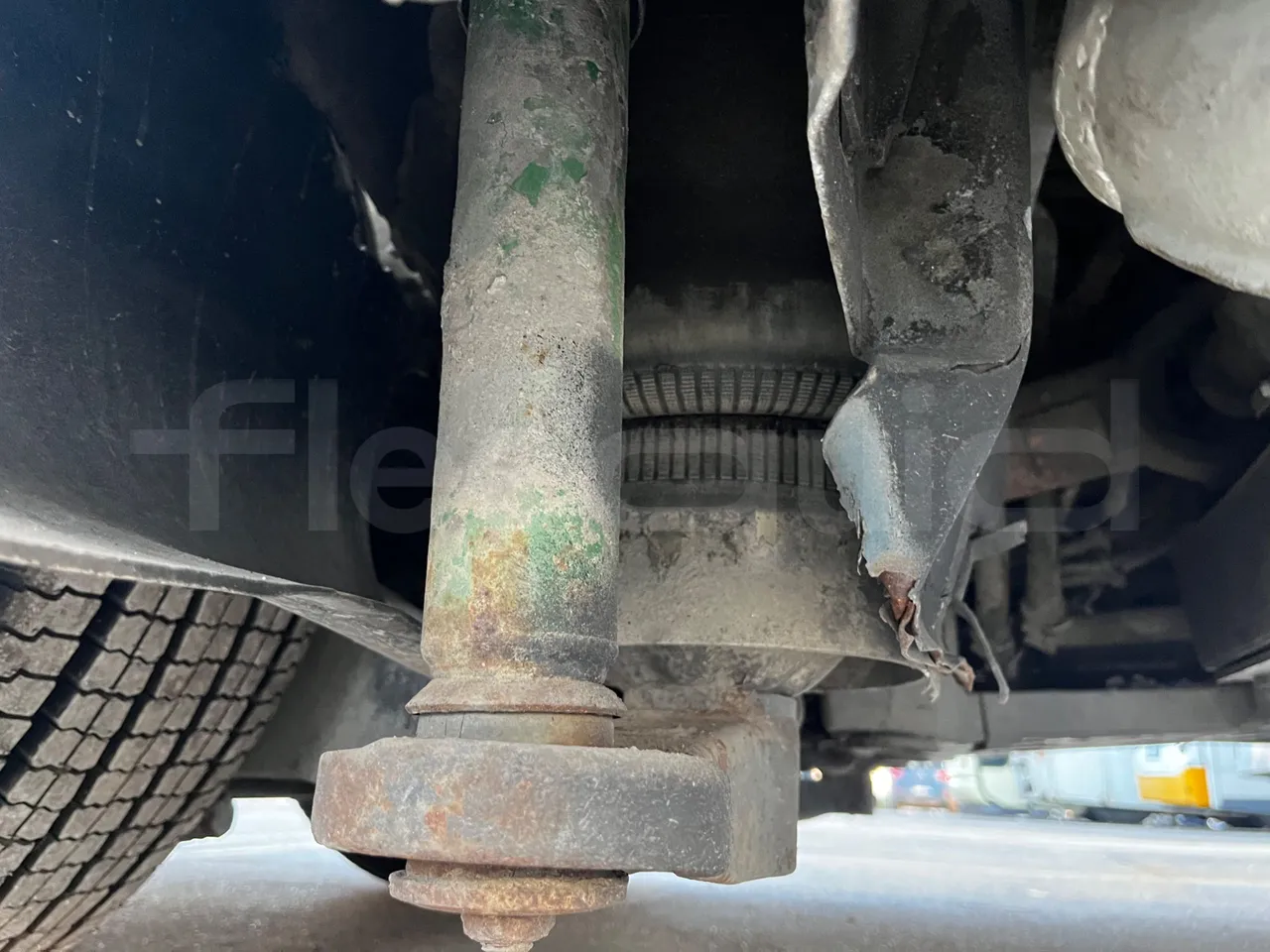 Mercedes-Benz Citaro O 530 - EUR3 - 220kW - 12.000m - axle 2 shock absorbers 2 left