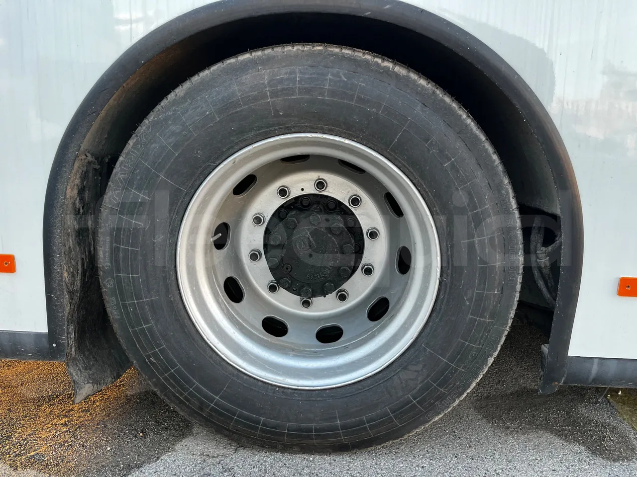 Mercedes-Benz Citaro O 530 - EUR3 - 220kW - 12.000m - rear left tire photo