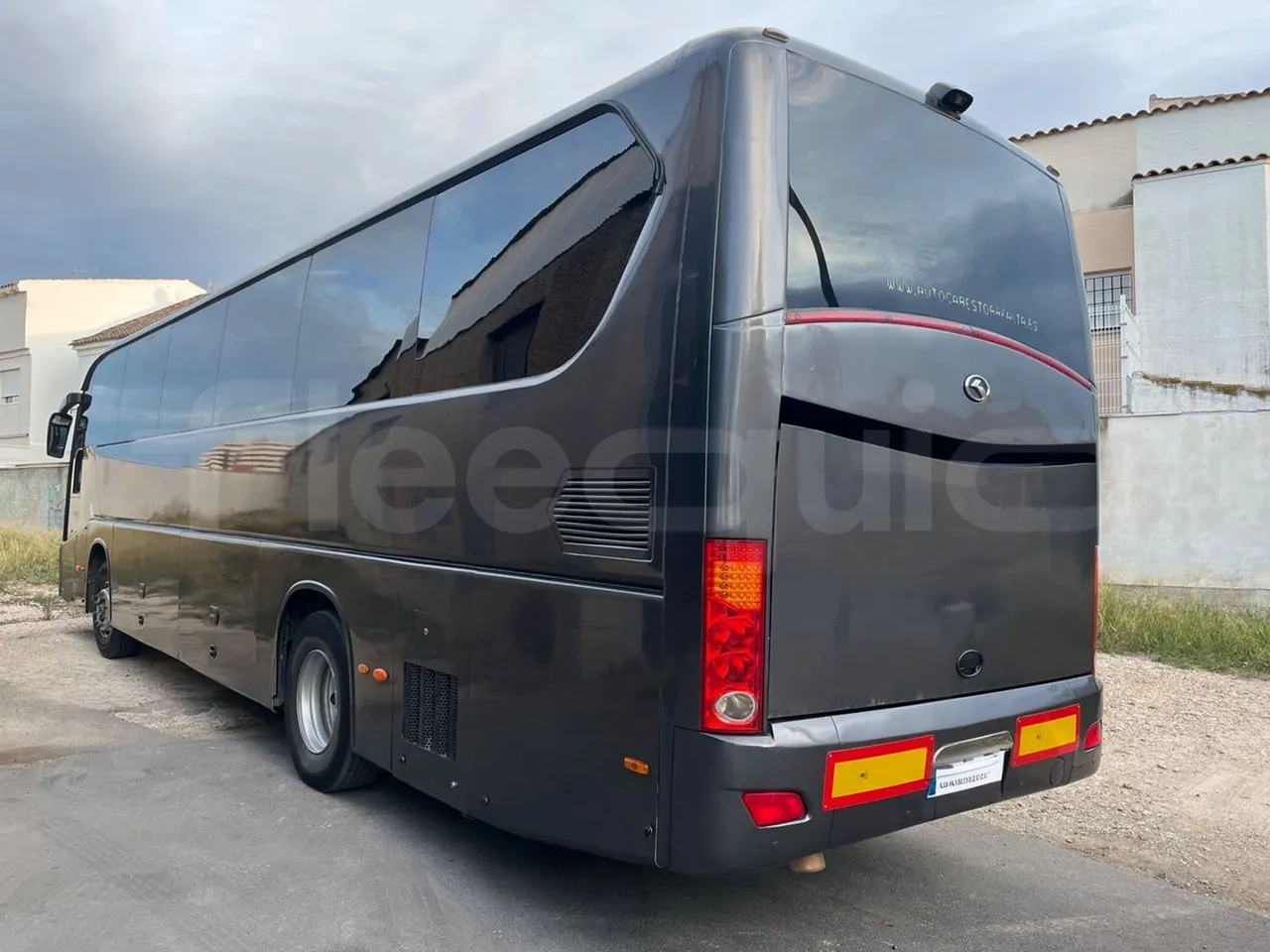King Long XMQ6129Y C12 - Euro6 - 294kW - 12.200mt - 3/4 left rear side