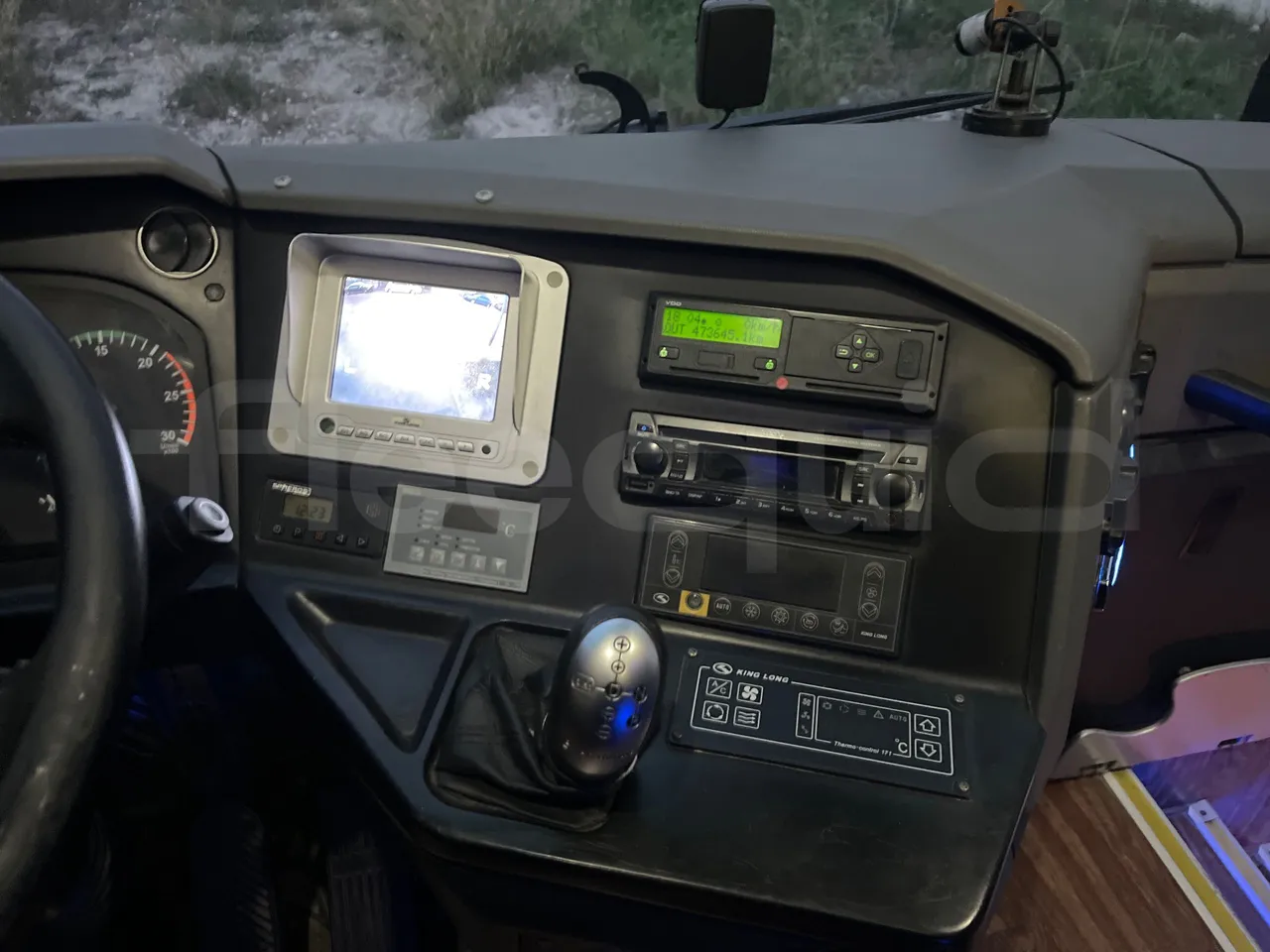 King Long XMQ6129Y C12 - Euro6 - 294kW - 12.200mt - radio accessories photo