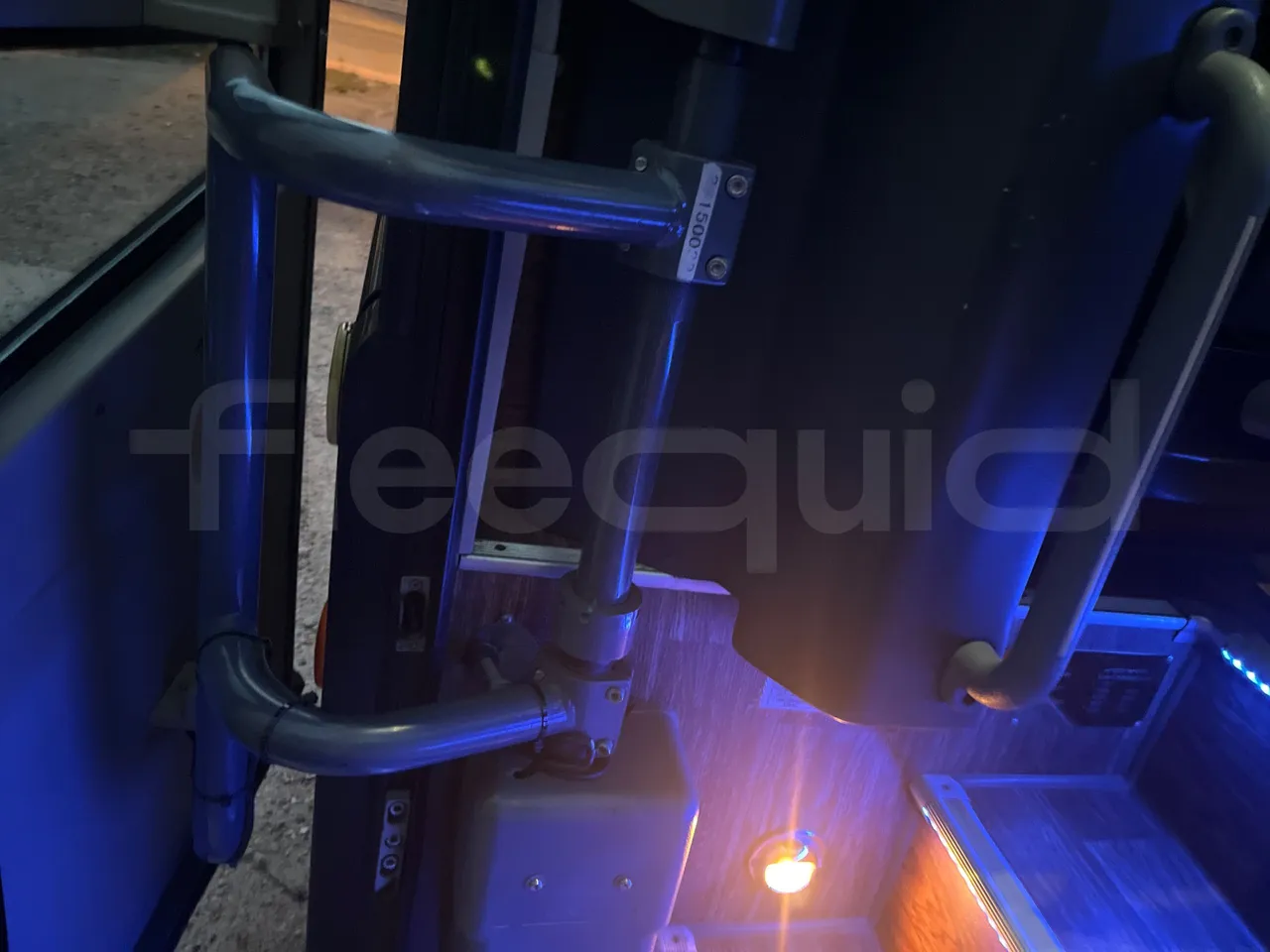 King Long XMQ6129Y C12 - Euro6 - 294kW - 12.200mt - door mechanism photo