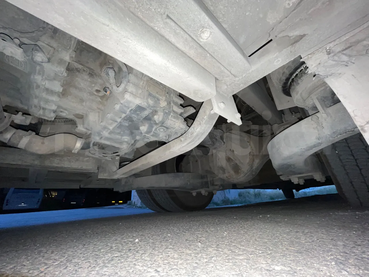 King Long XMQ6129Y C12 - Euro6 - 294kW - 12.200mt - driveshaft photo