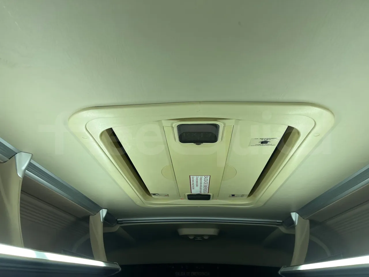 King Long XMQ6129Y C12 - Euro6 - 294kW - 12.200mt - roof hatch 2