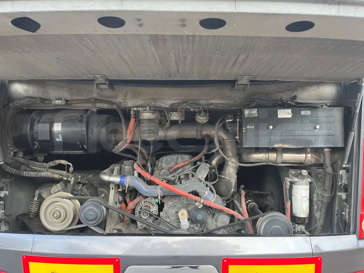 King Long XMQ6129Y C12 - Euro6 - 294kW - 12.200mt - rear hatch open