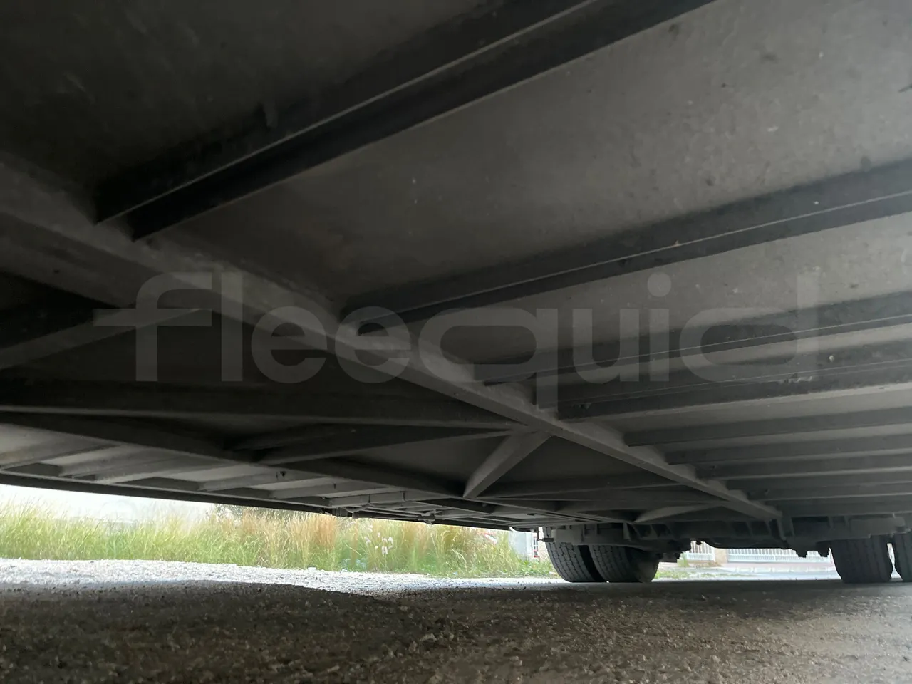 King Long XMQ6129Y C12 - Euro6 - 294kW - 12.200mt - central undercarriage photo