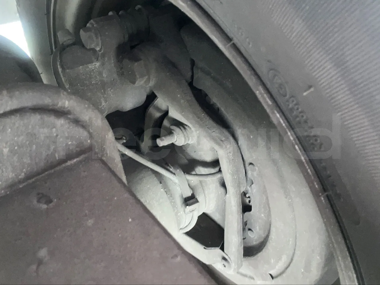 Mercedes-Benz 518 CDI 906 - Euro5 - 135kW - 7.770mt - axle 2 discs right