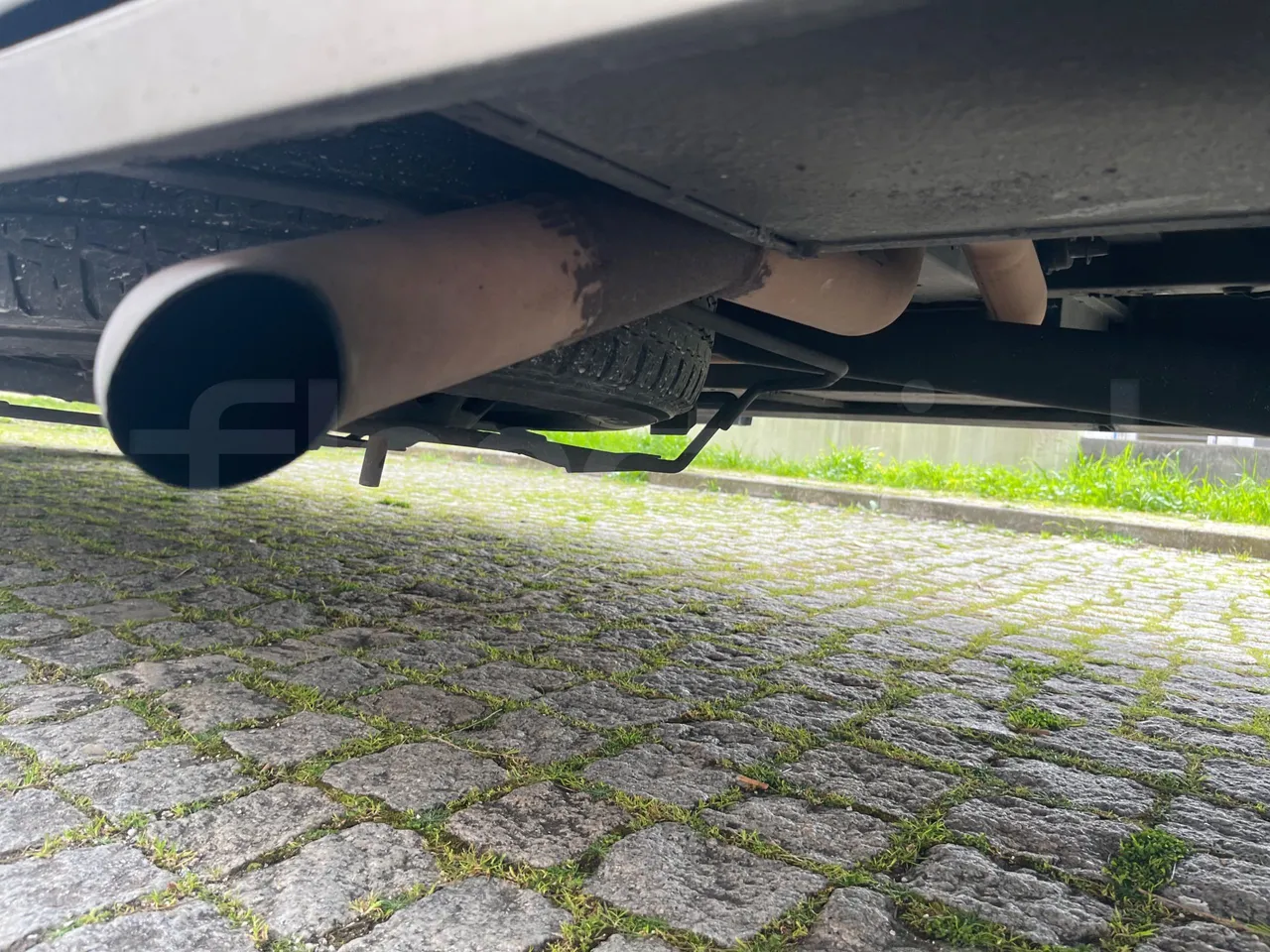 Mercedes-Benz 518 CDI 906 - Euro5 - 135kW - 7.770mt - exhaust photo