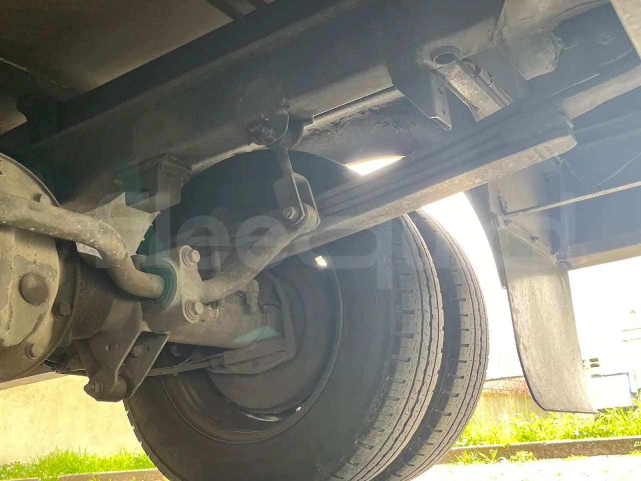 Mercedes-Benz 518 CDI 906 - Euro5 - 135kW - 7.770mt - axle 3 right side