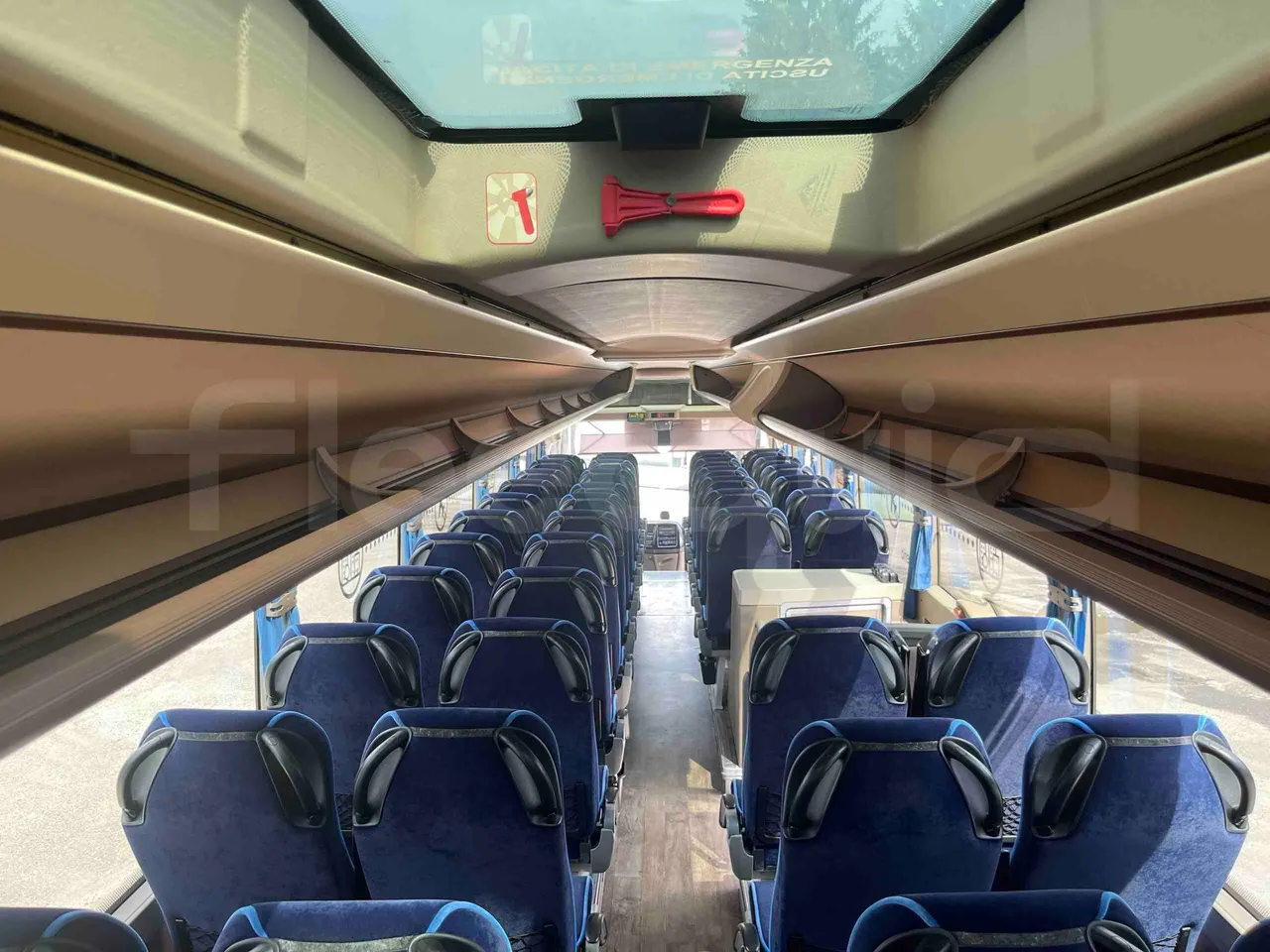 Iveco Magelys SFR2XX - EUR6 - 294kW - 12.265m - overhead compartments photo