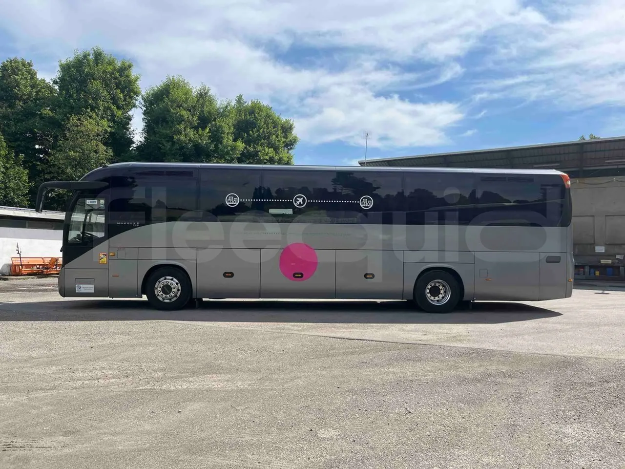 Iveco Magelys SFR2XX - EUR6 - 294kW - 12.265m - left side photo