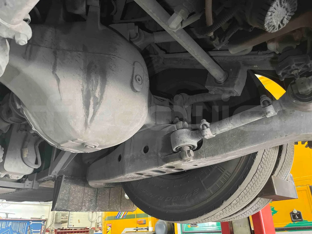 Iveco Magelys SFR2XX - EUR6 - 294kW - 12.265m - axle 3 left side