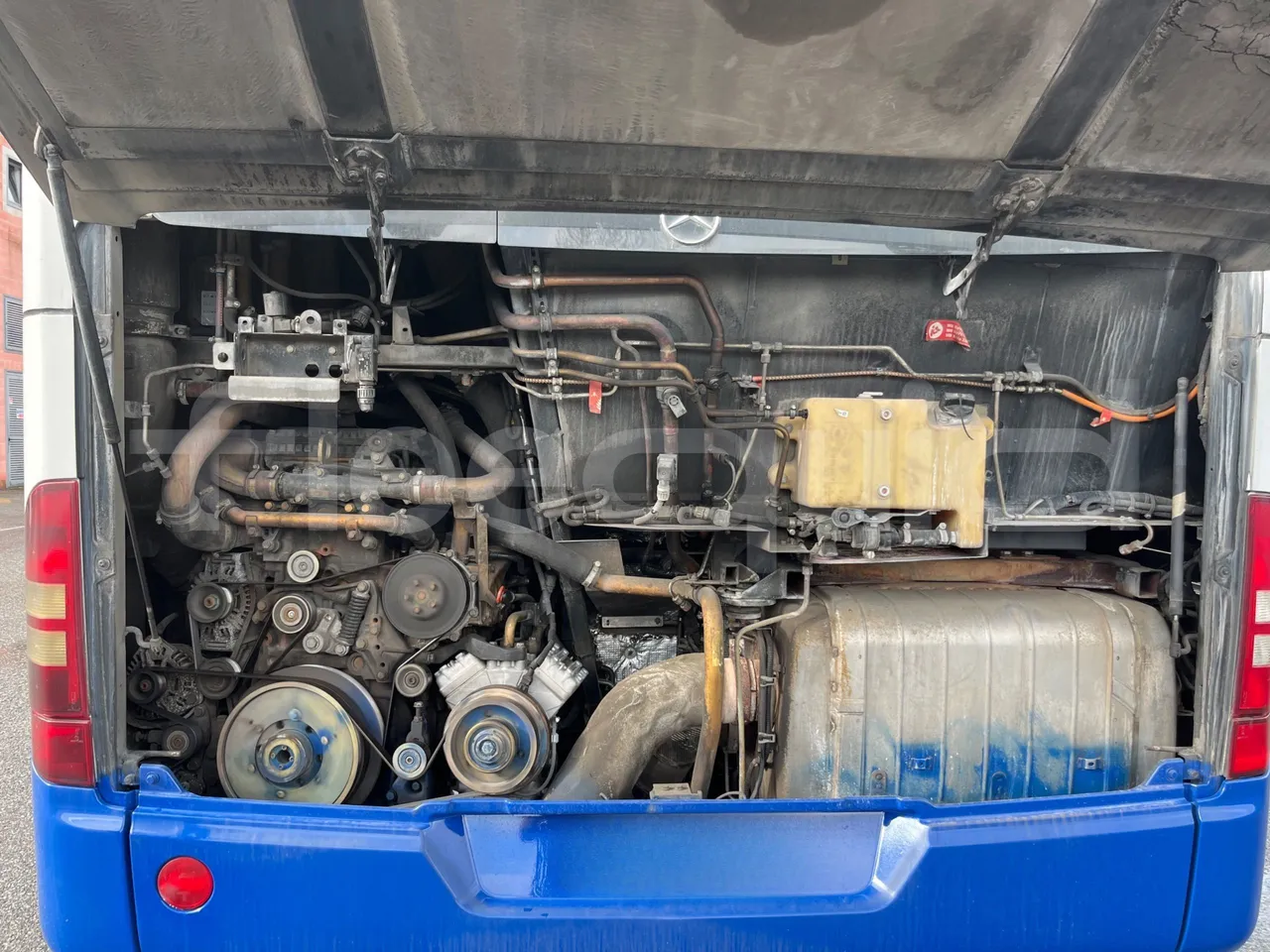 Mercedes-Benz Conecto 628B02 -EUR6 - 265kW -18m - rear hatch open