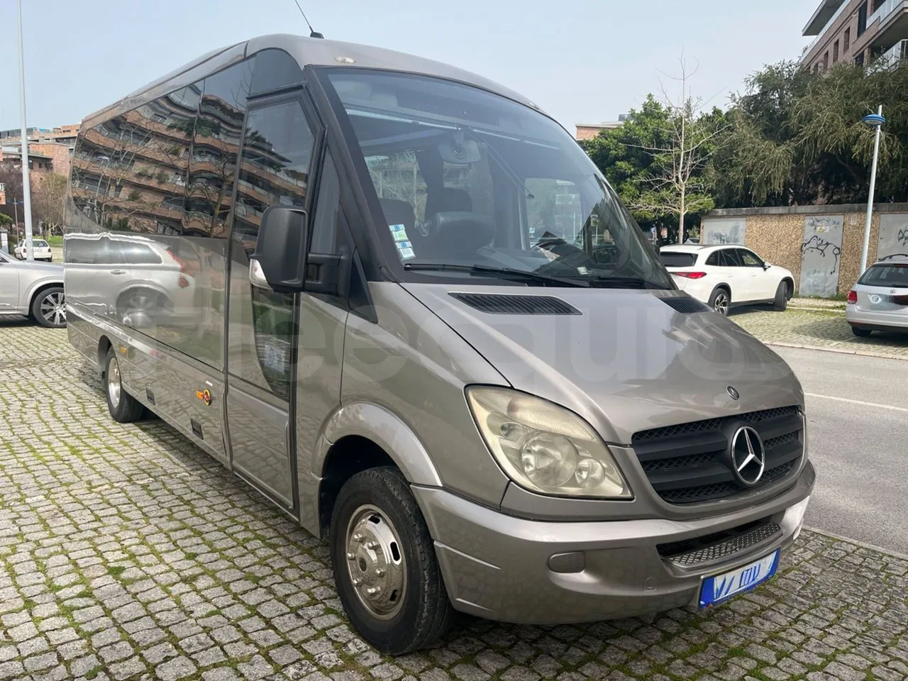 Mercedes-Benz 518 CDI 906 - Euro5 - 135kW - 7.770mt - 3/4 front right doors