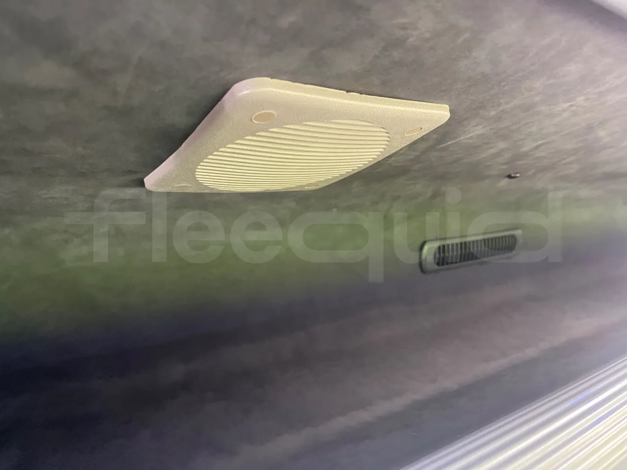 Mercedes-Benz 518 CDI 906 - Euro5 - 135kW - 7.770mt - camera accessories photo