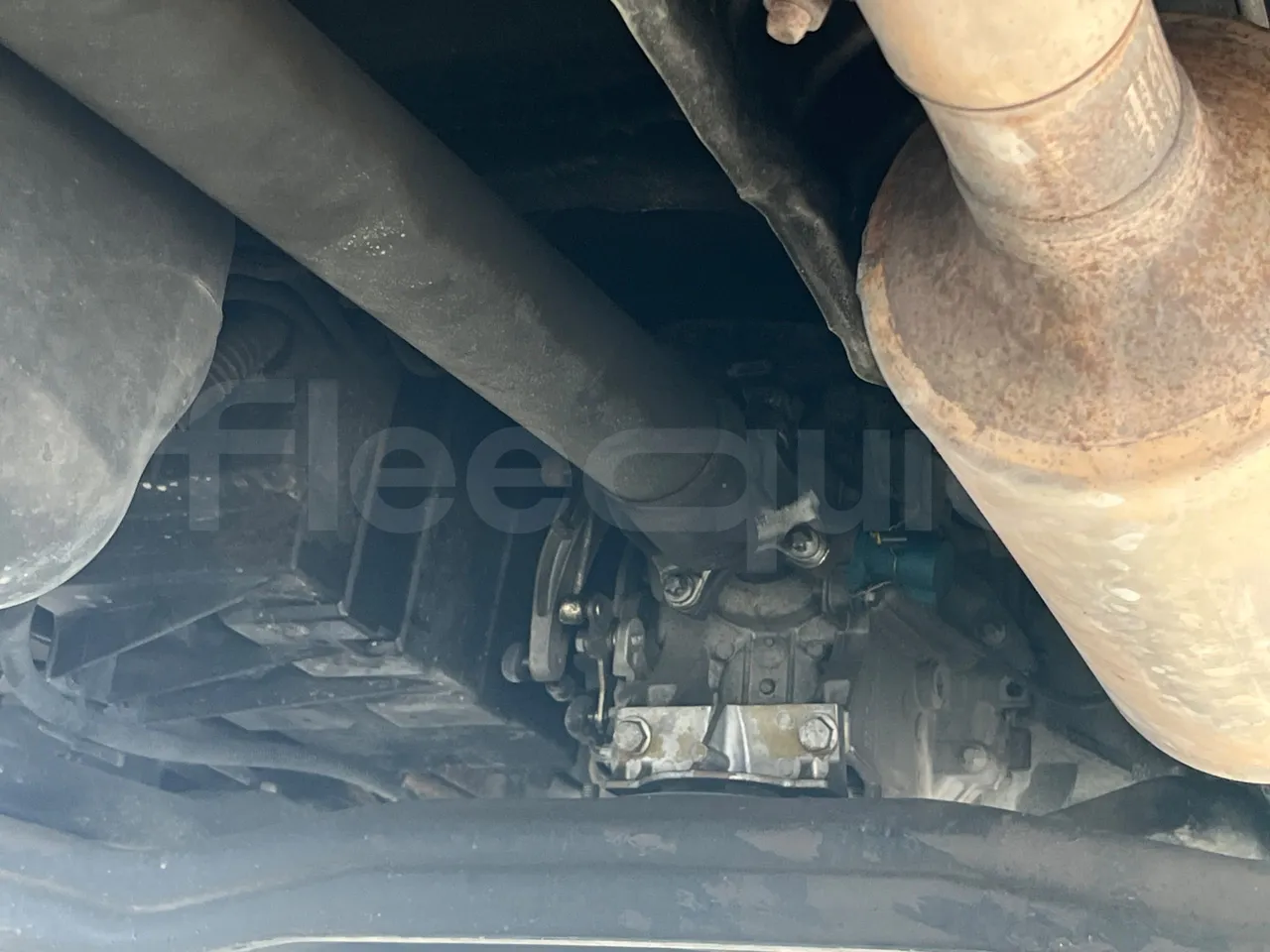 Mercedes-Benz 518 CDI 906 - Euro5 - 135kW - 7.770mt - driveshaft photo