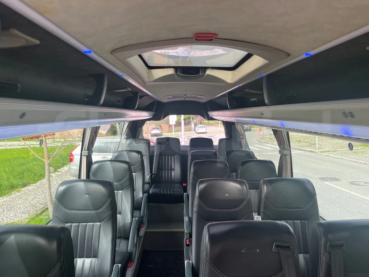 Mercedes-Benz 518 CDI 906 - Euro5 - 135kW - 7.770mt - roof hatch 3