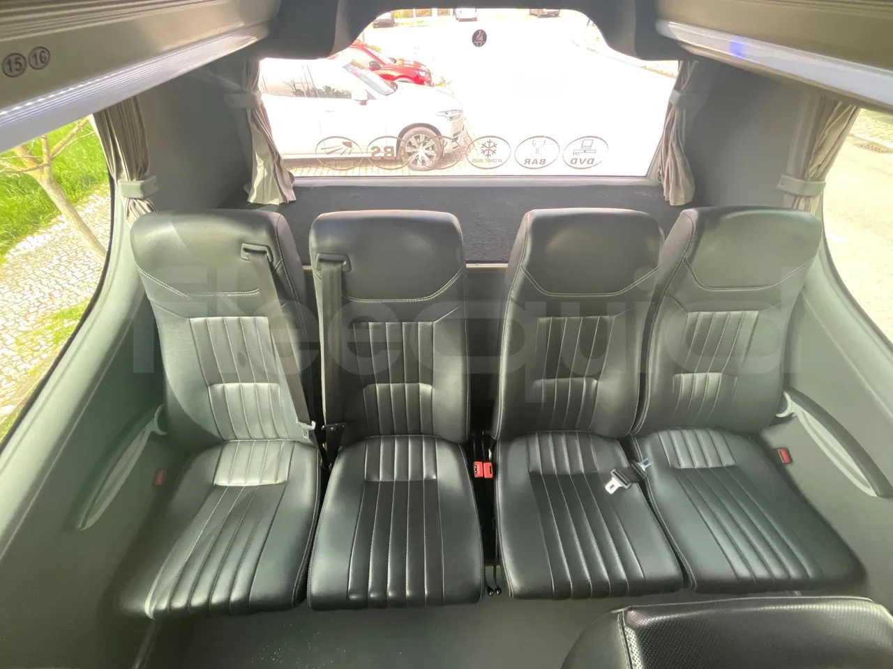 Mercedes-Benz 518 CDI 906 - Euro5 - 135kW - 7.770mt - reverse view middle aisle