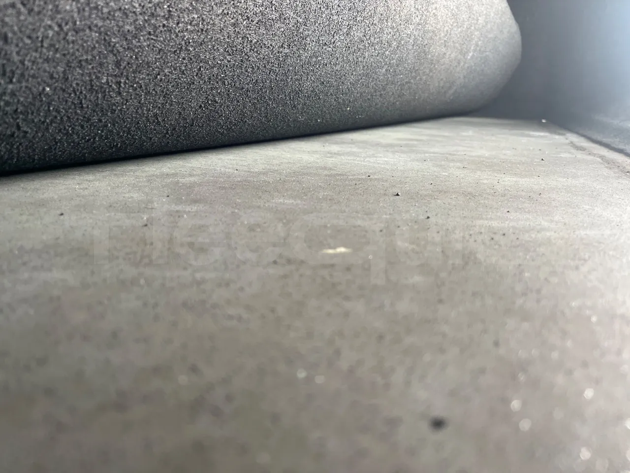 Mercedes-Benz 518 CDI 906 - Euro5 - 135kW - 7.770mt - under carpet photo