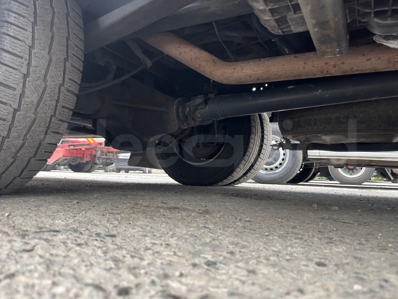 Iveco Daily A65C18 - Euro6 - 132kW - 7.498mt - axel 3 shock absorbers 1 left