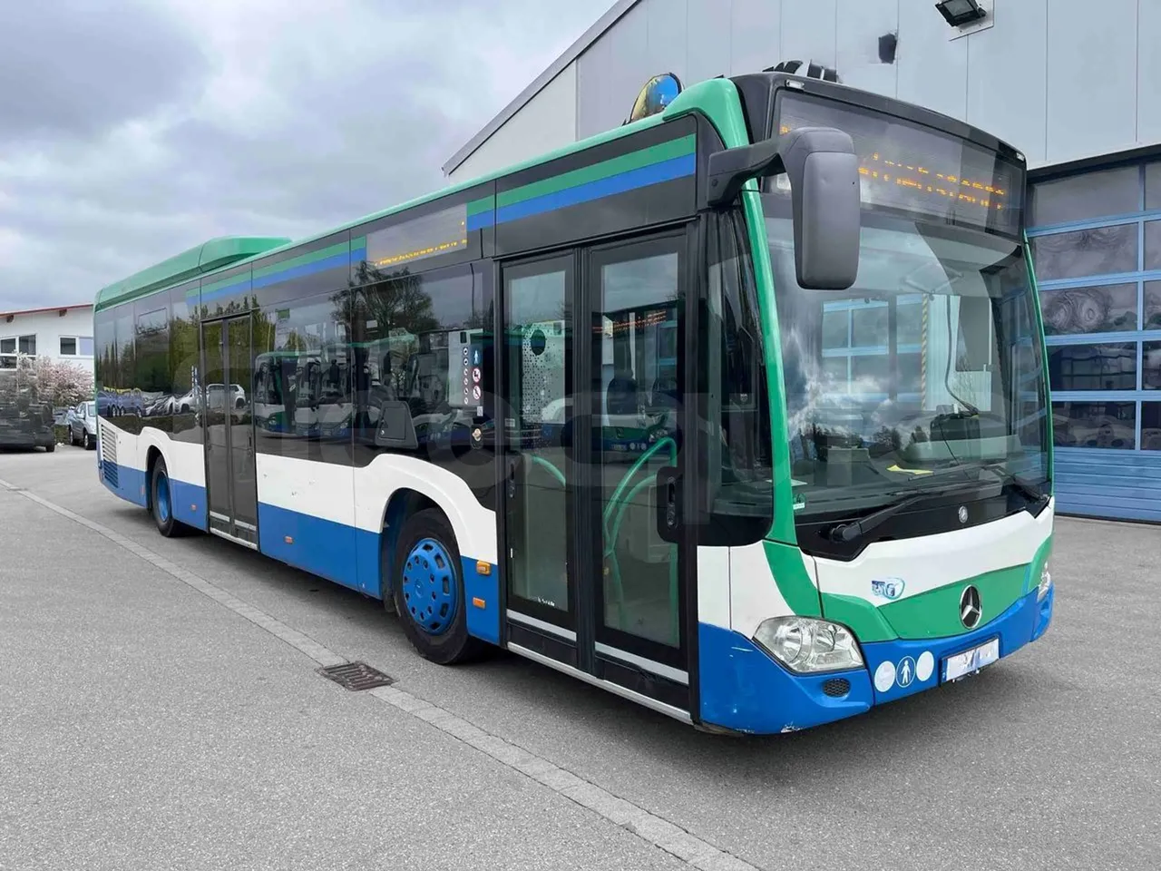 Mercedes-Benz Citaro 628 02 - EUR6 - 220kW - 12.170m - 3/4 front right doors