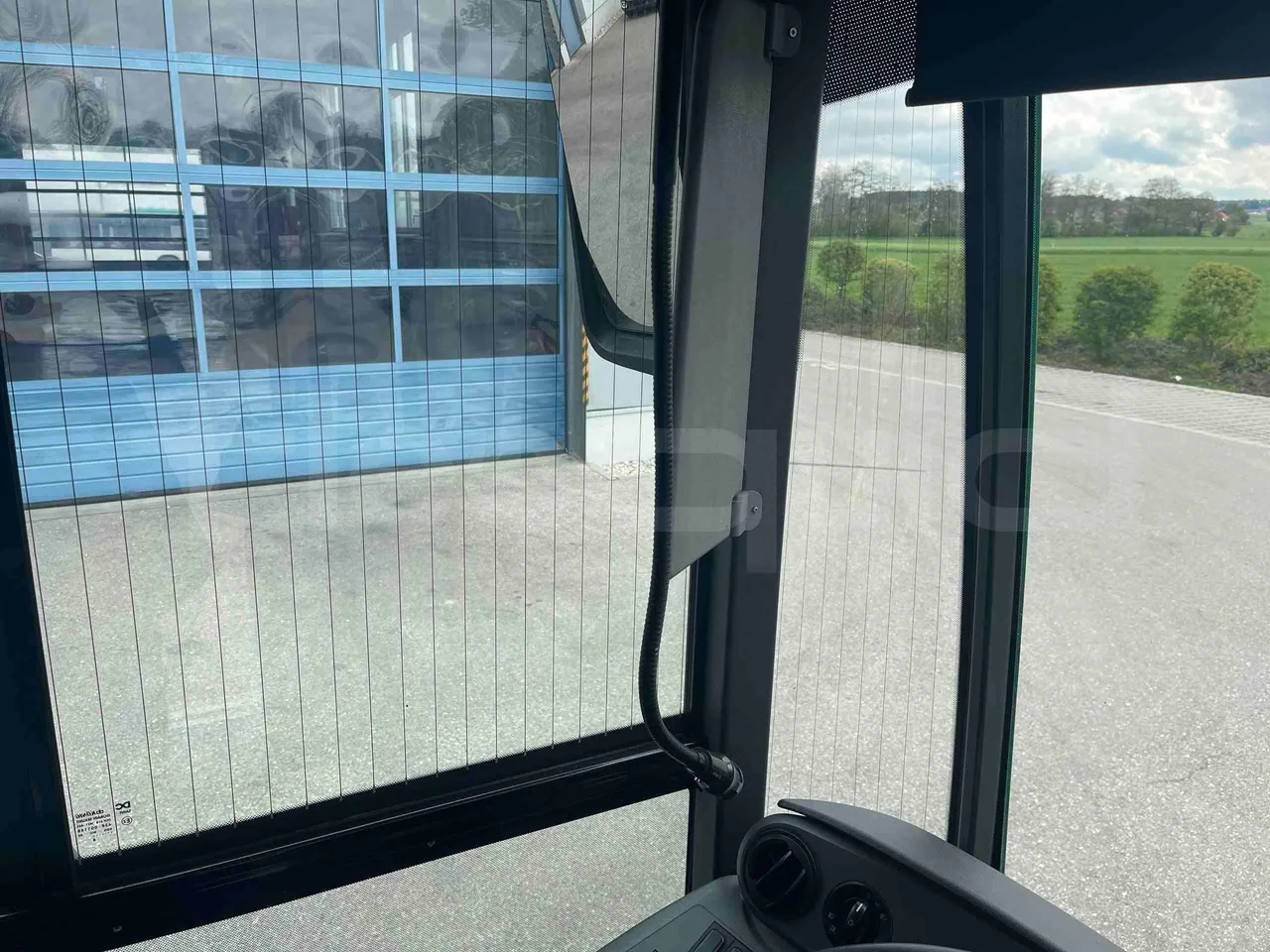 Mercedes-Benz Citaro 628 02 - EUR6 - 220kW - 12.170m - driver microphone accessories photo
