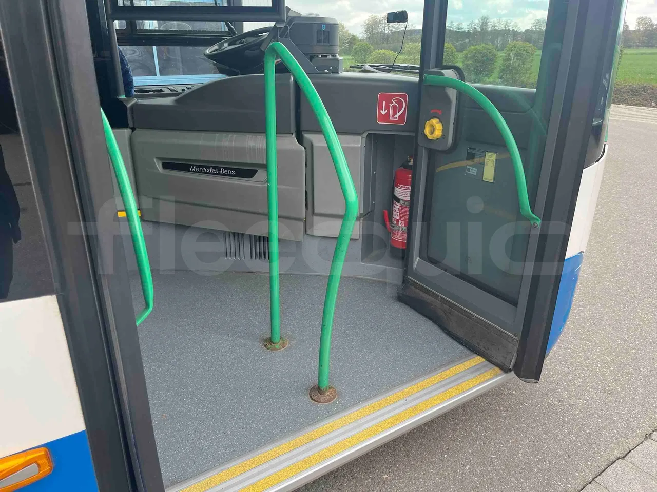 Mercedes-Benz Citaro 628 02 - EUR6 - 220kW - 12.170m - hostes microphone accessories photo