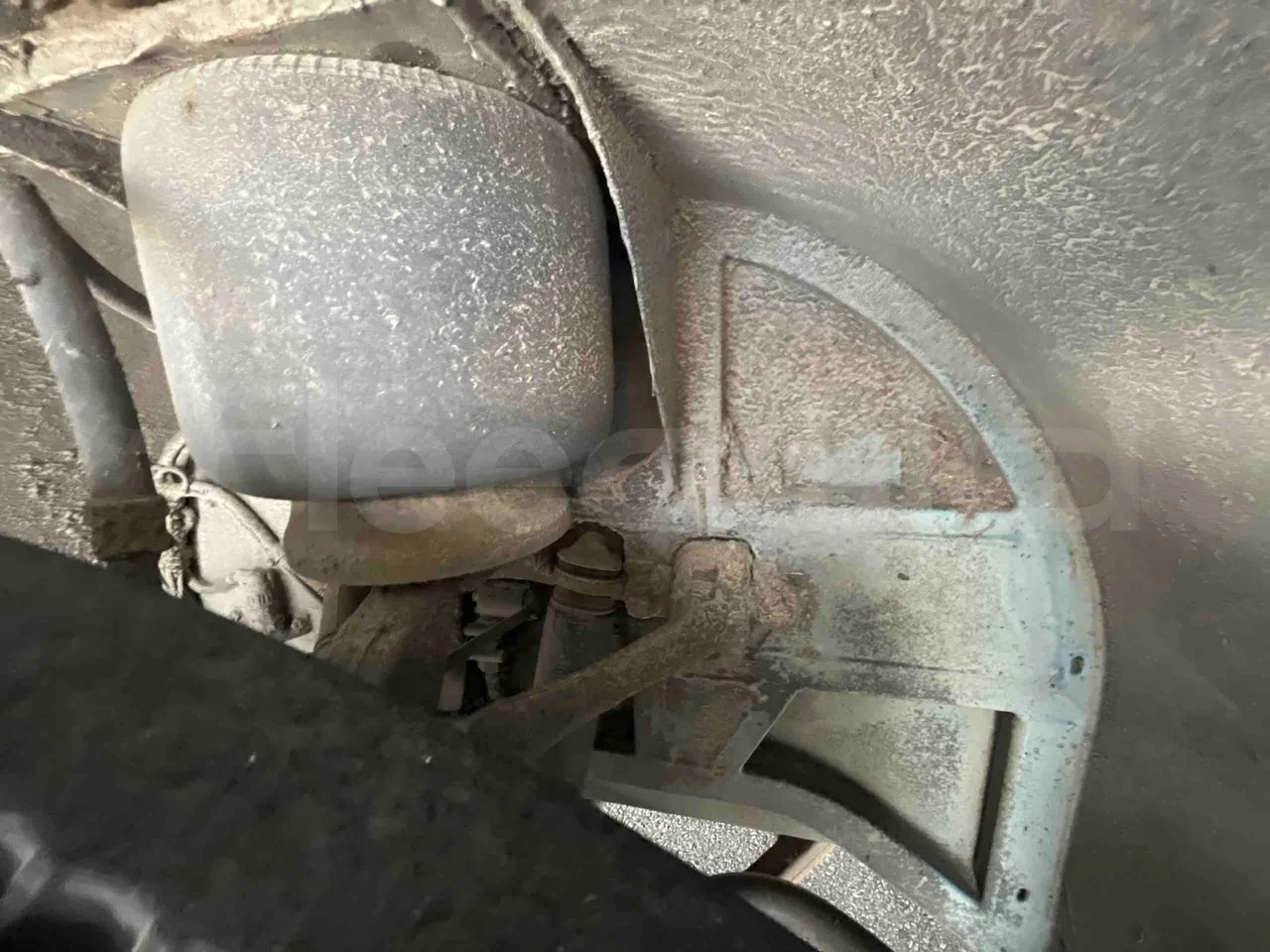 Mercedes-Benz Citaro 628 02 - EUR6 - 220kW - 12.170m - front brake calipers left