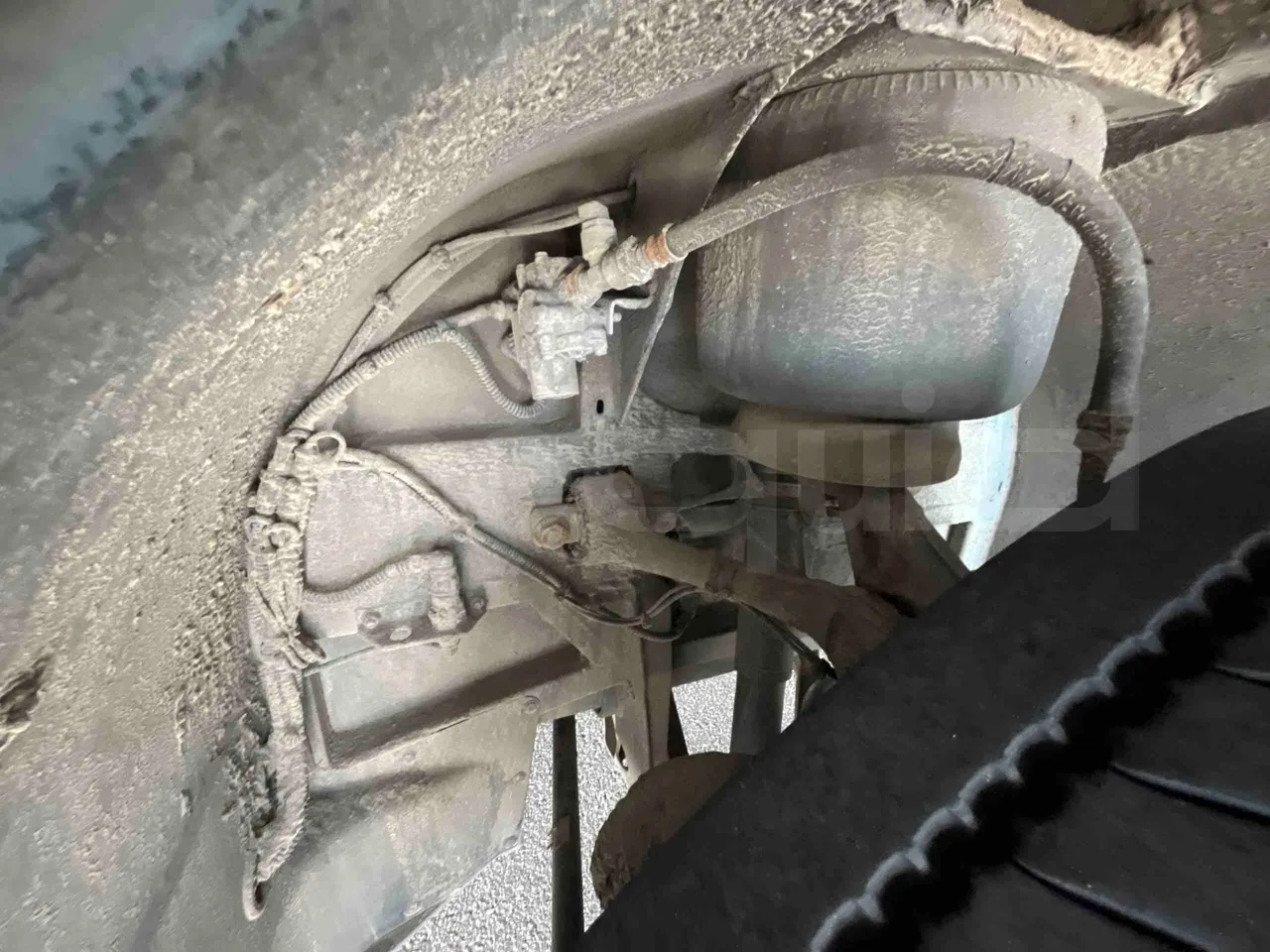 Mercedes-Benz Citaro 628 02 - EUR6 - 220kW - 12.170m - front shock absorbers left