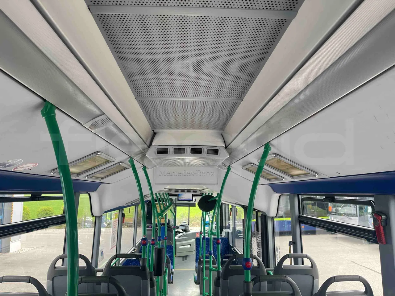 Mercedes-Benz Citaro 628 02 - EUR6 - 220kW - 12.170m - overhead compartments photo