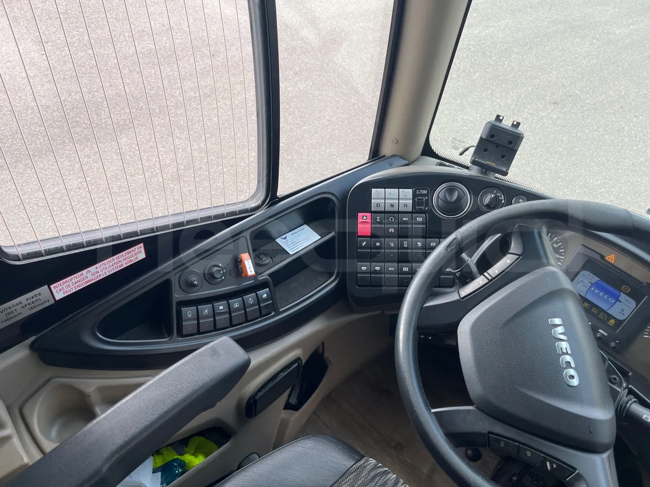 Iveco Magelys SFR2XX - Euro6 - 294kW - 12.830mt - onboard devices 1